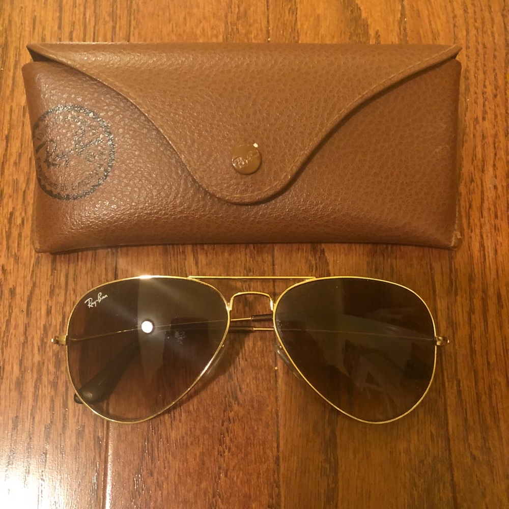 Ray Ban aviators (gold brown gradient)